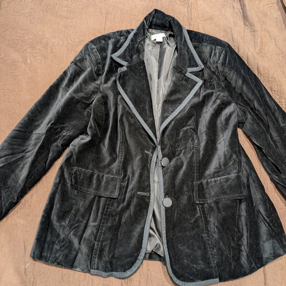 Coldwater Creek Black Velveteen Fully Lined Tuxedo Jacket Size 18